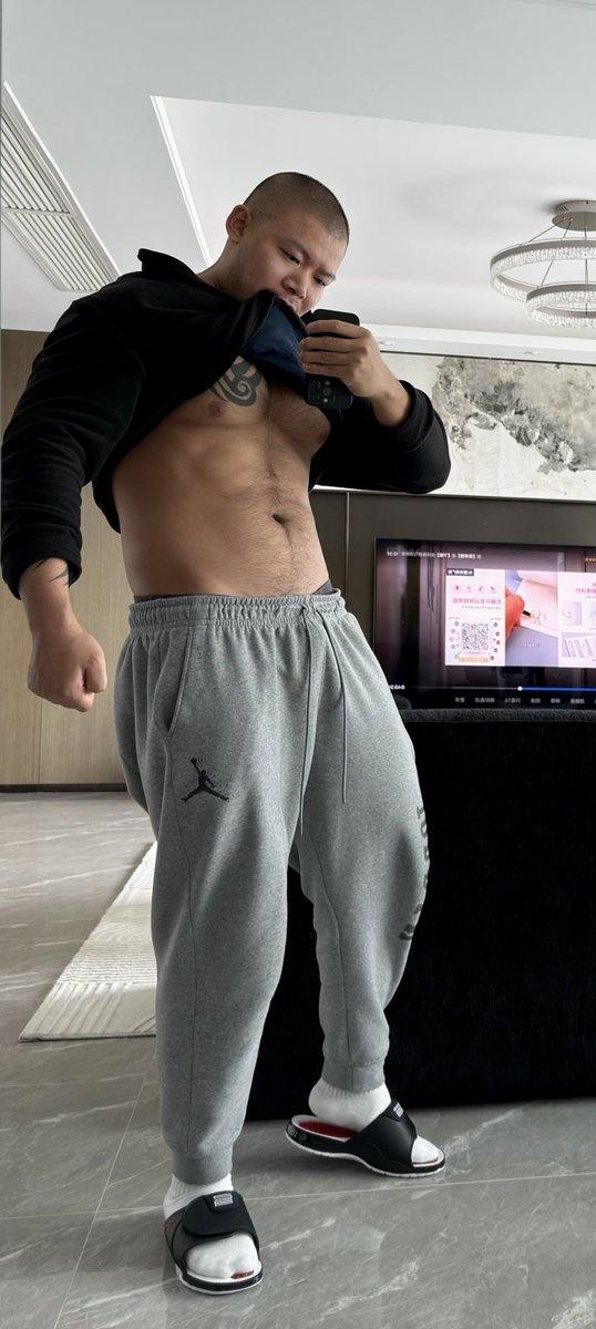 勤劳的打桩机 tweet media