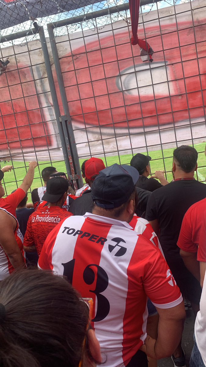 Agostina tweet media