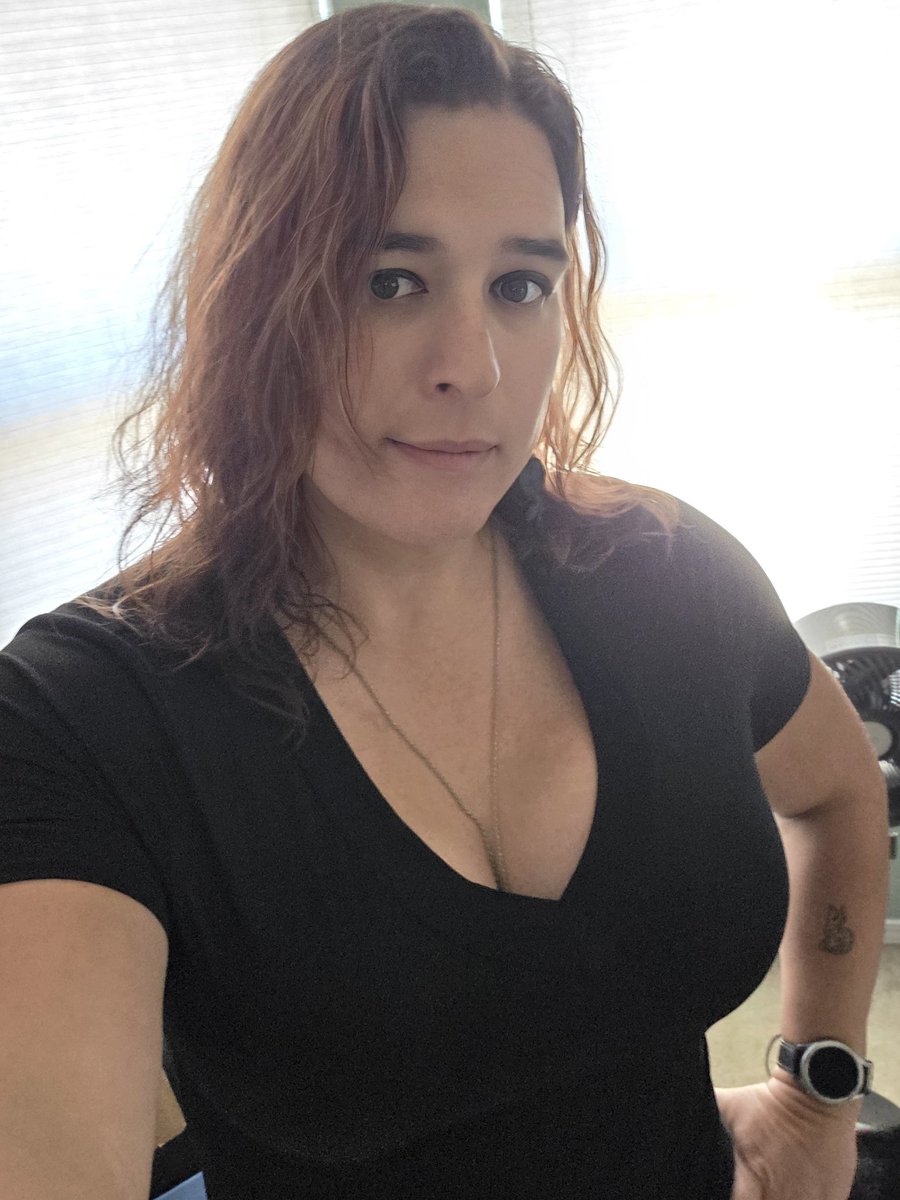 Kára, Orc Queen of the Mountains 🏳️‍🌈🏳️‍⚧️ tweet media