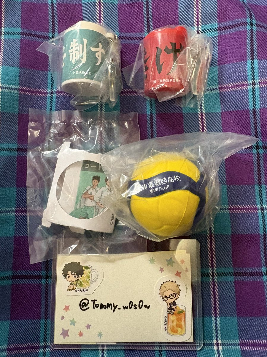 とみー tweet media