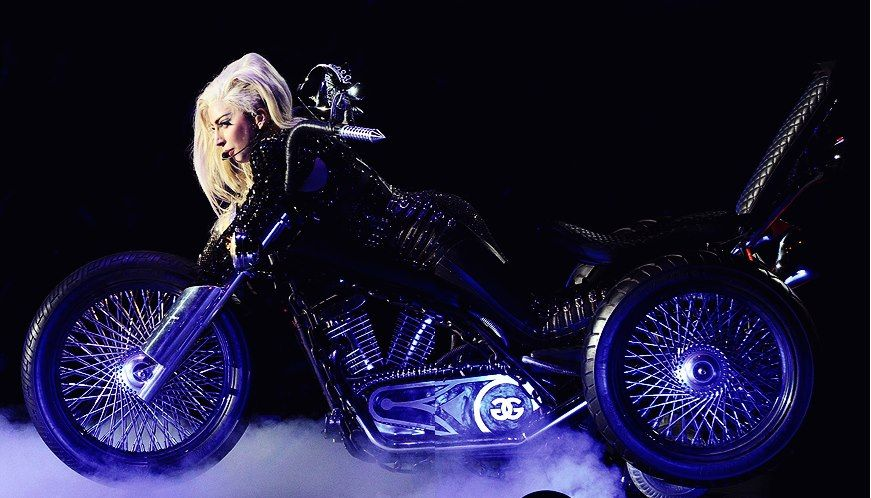 Pete Burns Arrested Coat tweet media