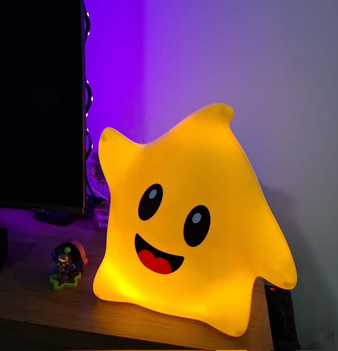 mika ⊬ tweet media