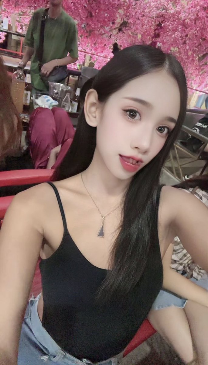 EEbemm77749's tweet photo. พัทยา เงี่ยนมาก #พัทยา #เงี่ยนอะค้าบ #นัดเย https://t.co/AveVAHuJDi