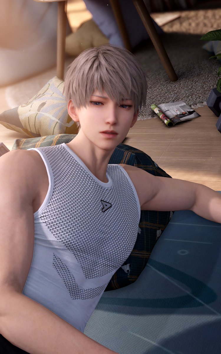 showki_yunjae's tweet image. Ok, I just read this post on xhs. The OP said early CN players were shocked by Xavier's physique in this workout card back then, because he usually dressed properly in other cards, his 1st solo card (HS) didn't showcase his overall physique. A cute looking guy who has muscle 💪