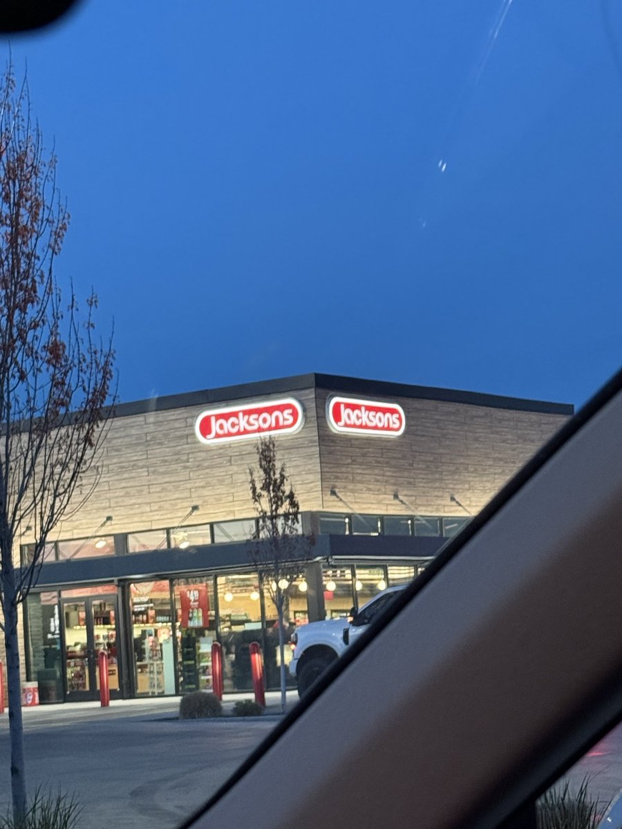 P5 Battle Cattle Fan tweet media