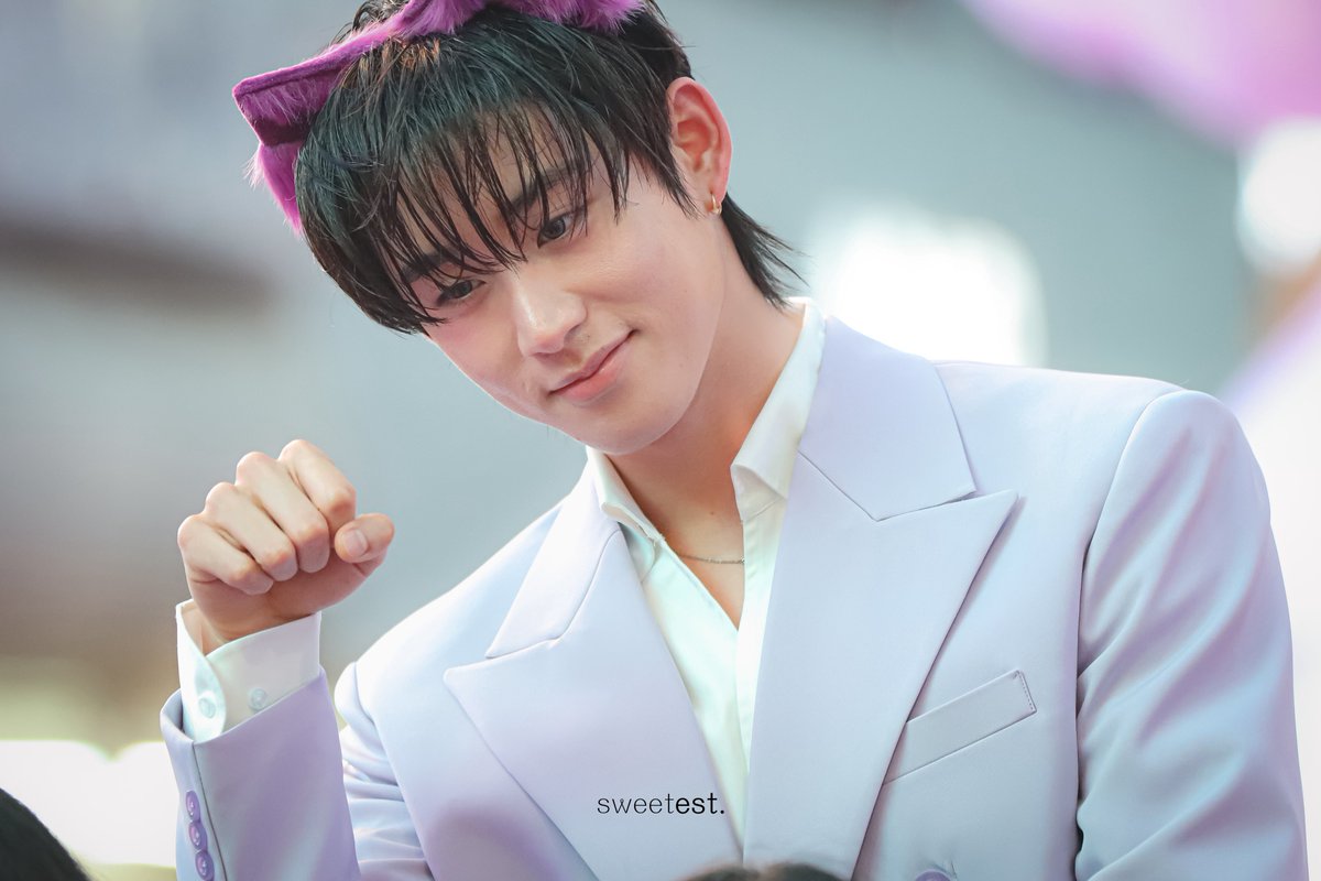 𝗌𝗐𝖾𝖾𝗍𝗲𝘀𝘁. tweet media