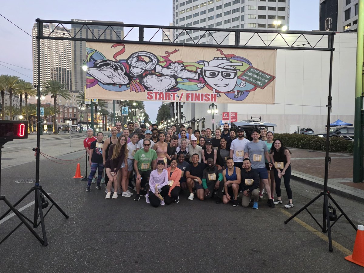 RawanAAmir's tweet image. Still not over this 🫀

The first ever @CardioNerds 5K 🏃🏻‍♀️ 

6:45 AM start 🕖 
Amazing turnout 🔥 
Incredible energy ✨ 

Thank you to everyone who showed up 🙏🏻 

Putting this together meant a lot 🥹

Already thinking about next year 🤍
#ACC #NOLA #Cardiotwitter