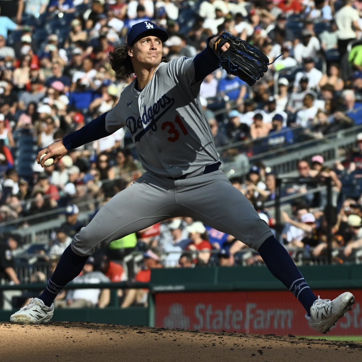 Tyler Glasnow's line today: 6 IP, 4 H, 2 BB, 9 Ks, 2 R (2 ER), 101