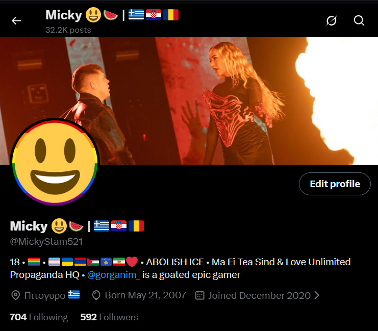 Micky 😃 🍉 tweet media