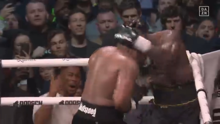 Oscar Willis tweet media