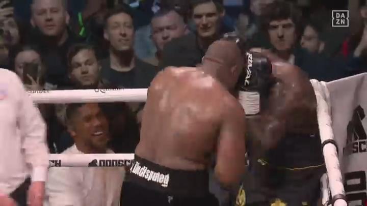 Oscar Willis tweet media