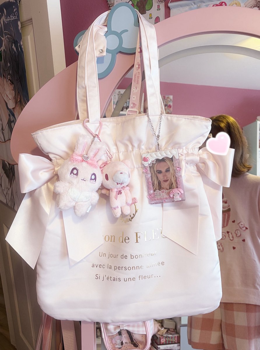 bunny ୨୧ tweet media