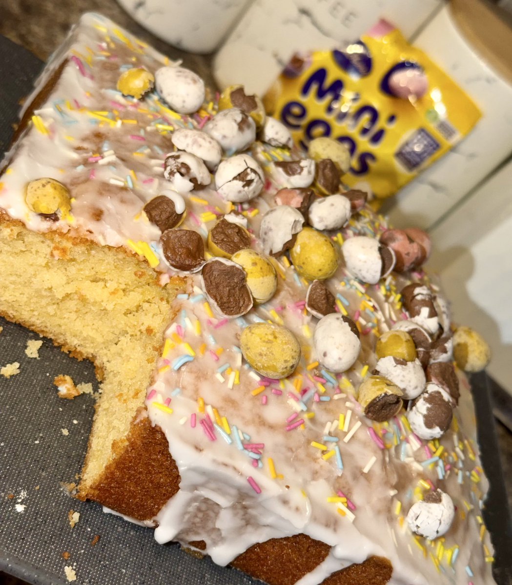 Angelika tweet media