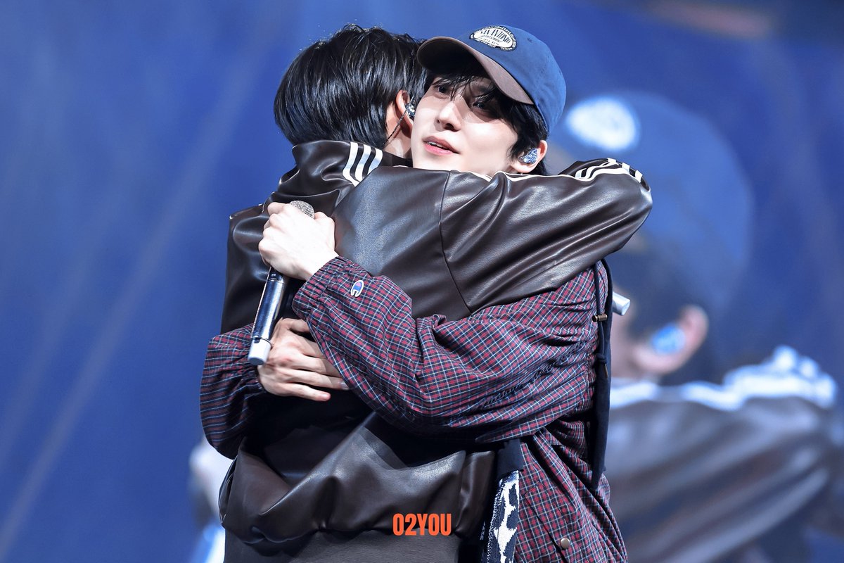 Hourly Yunho ♡ tweet media