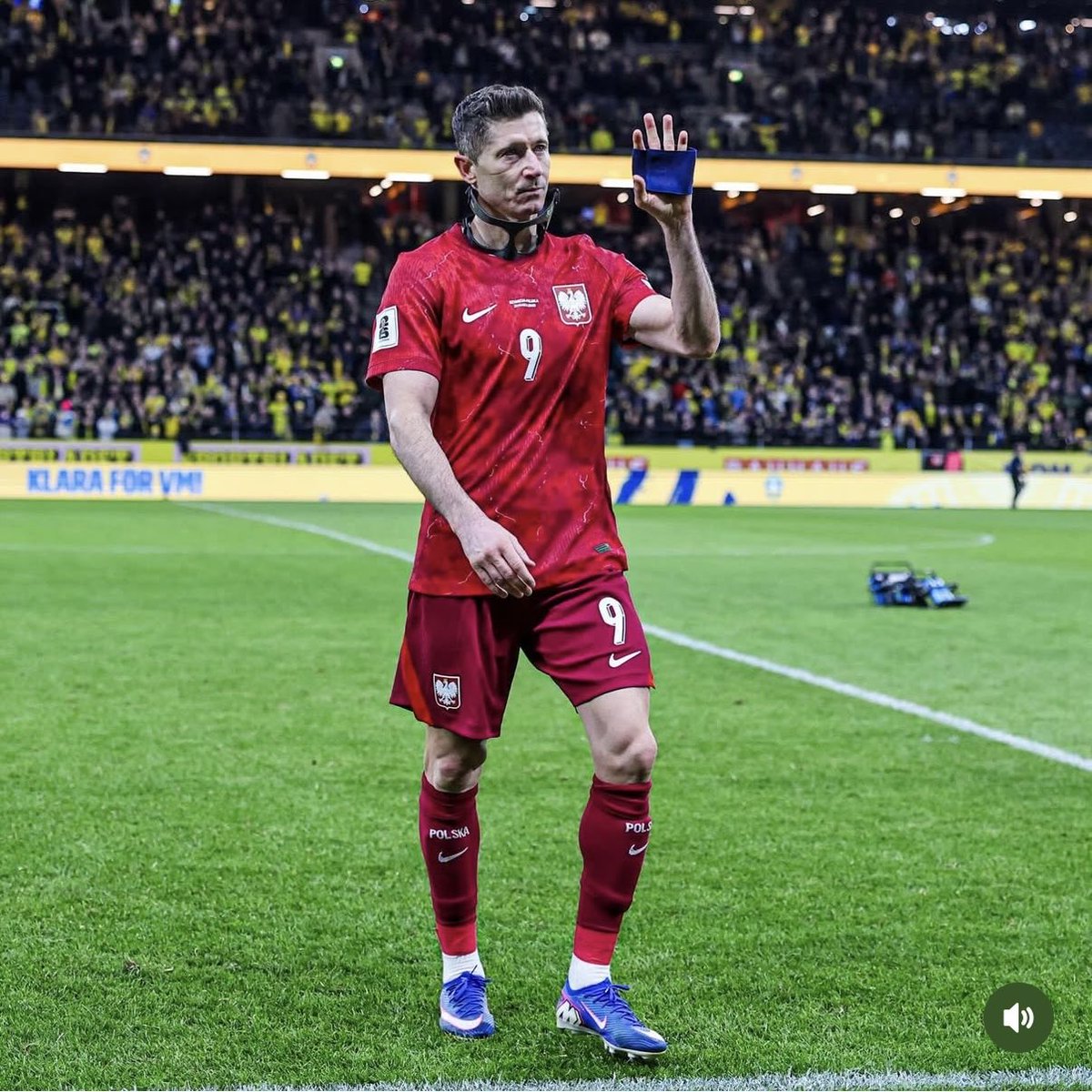 ۞ issam tweet media