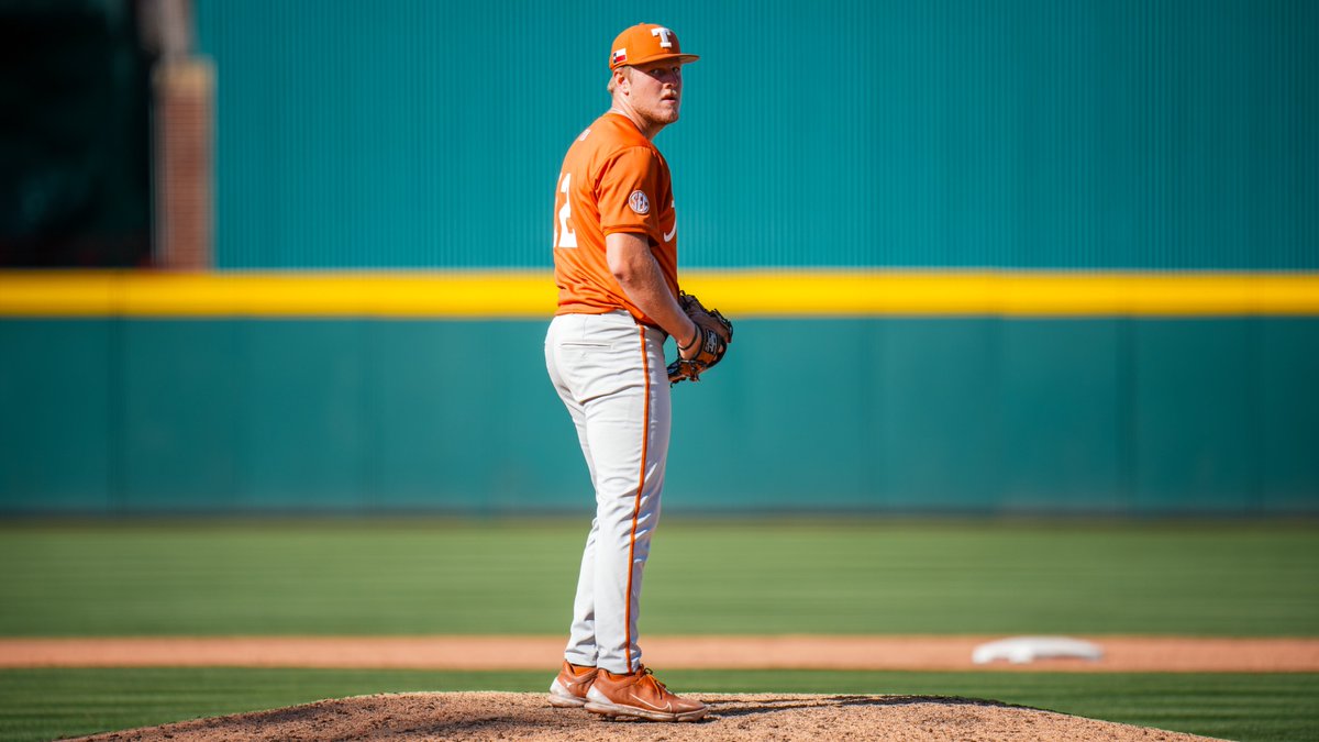 TexasBaseball's tweet photo. shut the door 🚪

#HookEm https://t.co/bHVROwyzxt