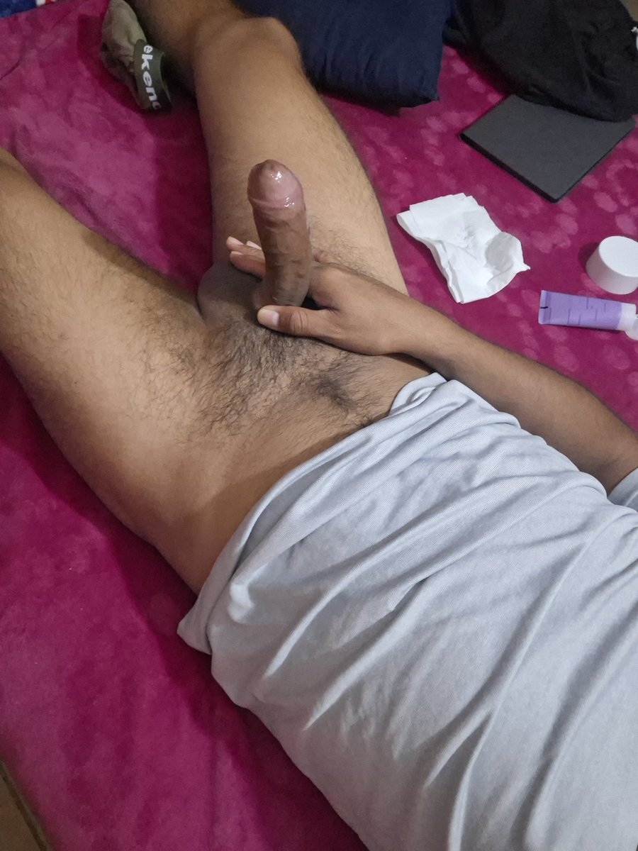 zergiovergara's tweet photo. Yo estando solo en casa...bien entretenido 🍆💦💦
@EncuentroGayMty https://t.co/O7zy7N6KuI