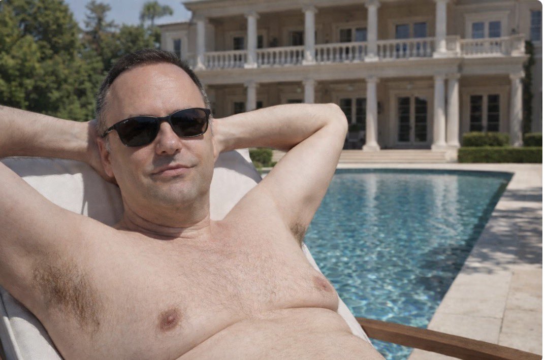 holograma tweet media