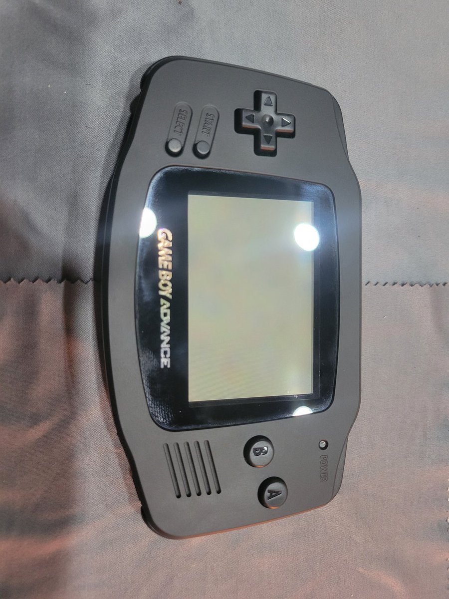 CorrealeCodes's tweet photo. 2nd build is in the works! A bit of before and after. This OG shell is actually still pretty clean, I love the blackout though 😍 The whole series will be revealed soon 🙊 #nintendo #gameboy #gba #retro https://t.co/g8W3ptacCL