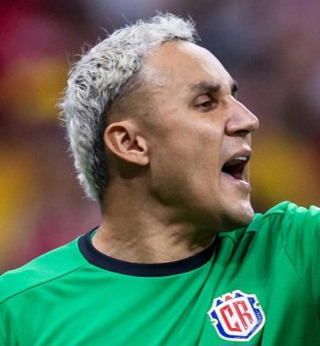 Stats Globe tweet media