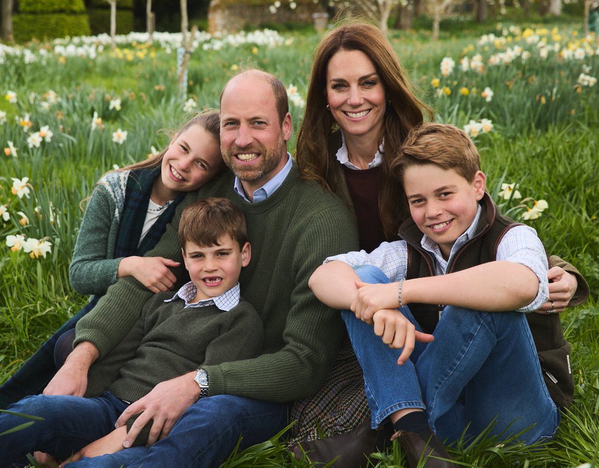 Theroyalfamily.wcgcl 👑🇬🇧 tweet media