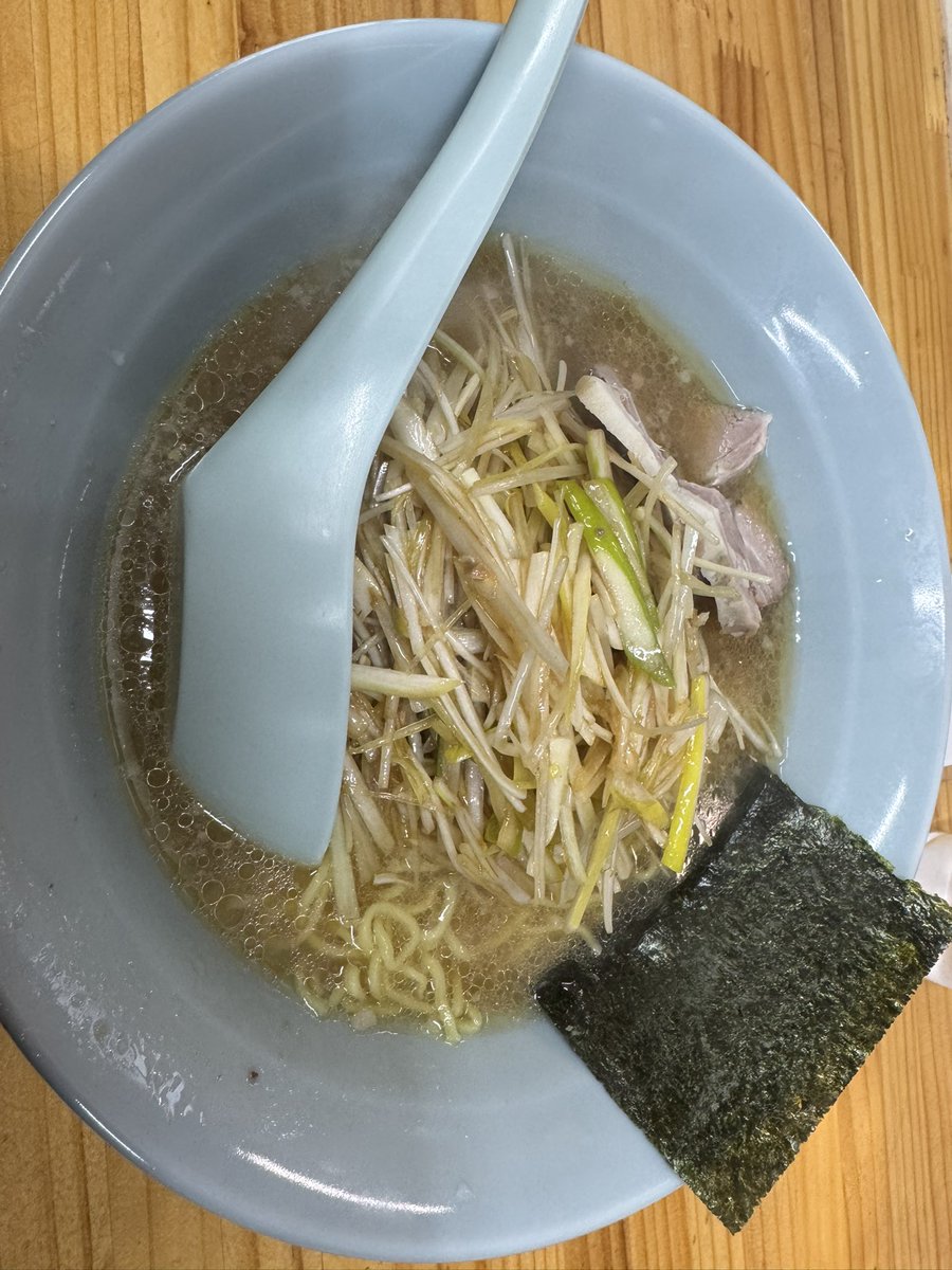 たきお tweet media