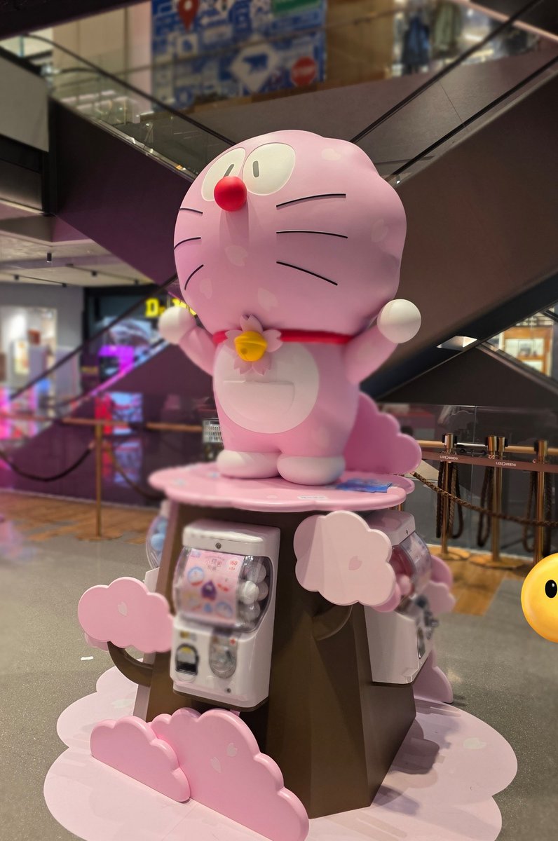 ➁ 100% #ドラえもん 桜フェスタ in 香港 香港にはディズニーランドは