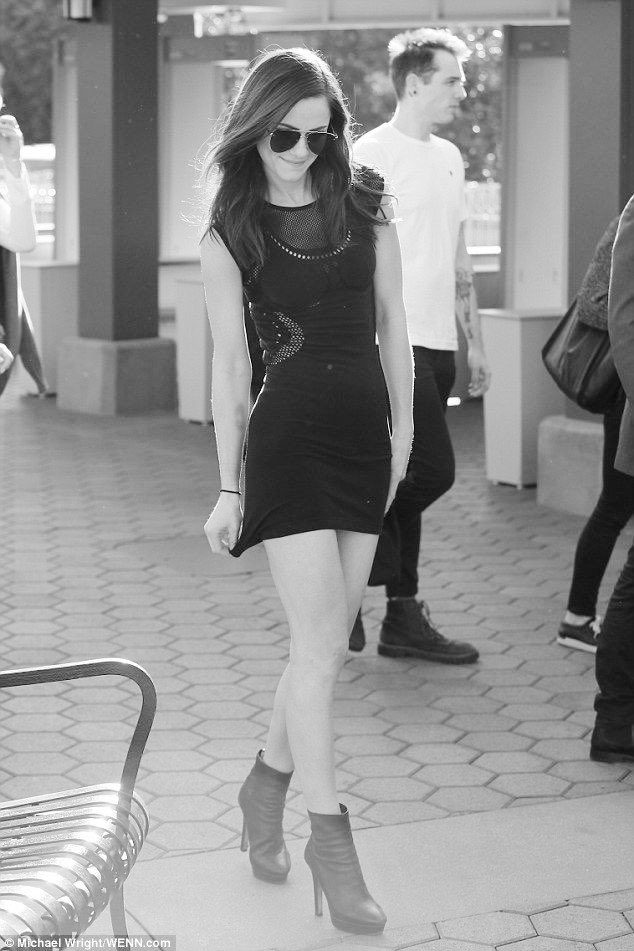 ᅠᅠᅠ
┊⋆ ° •. ✯ ⋆
ᅠ
               Sҽԃυƈƚιʋҽ Sυɳԃαყ
ᅠ
                                                          ⋆ ✯. • ° ⋆┊
ᅠᅠᅠᅠ