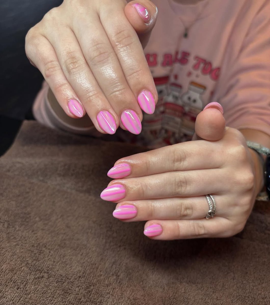 Mitchell's Salon tweet media