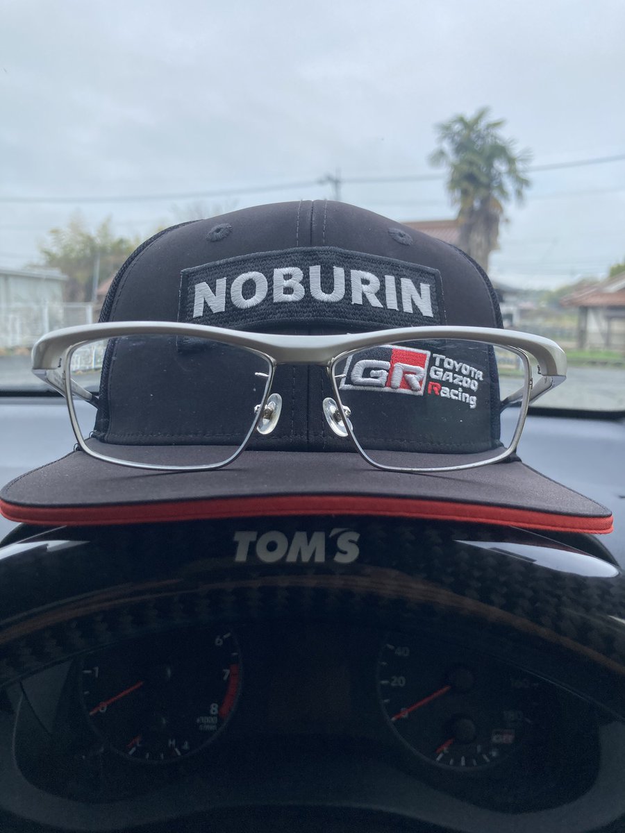 ノブリン tweet media