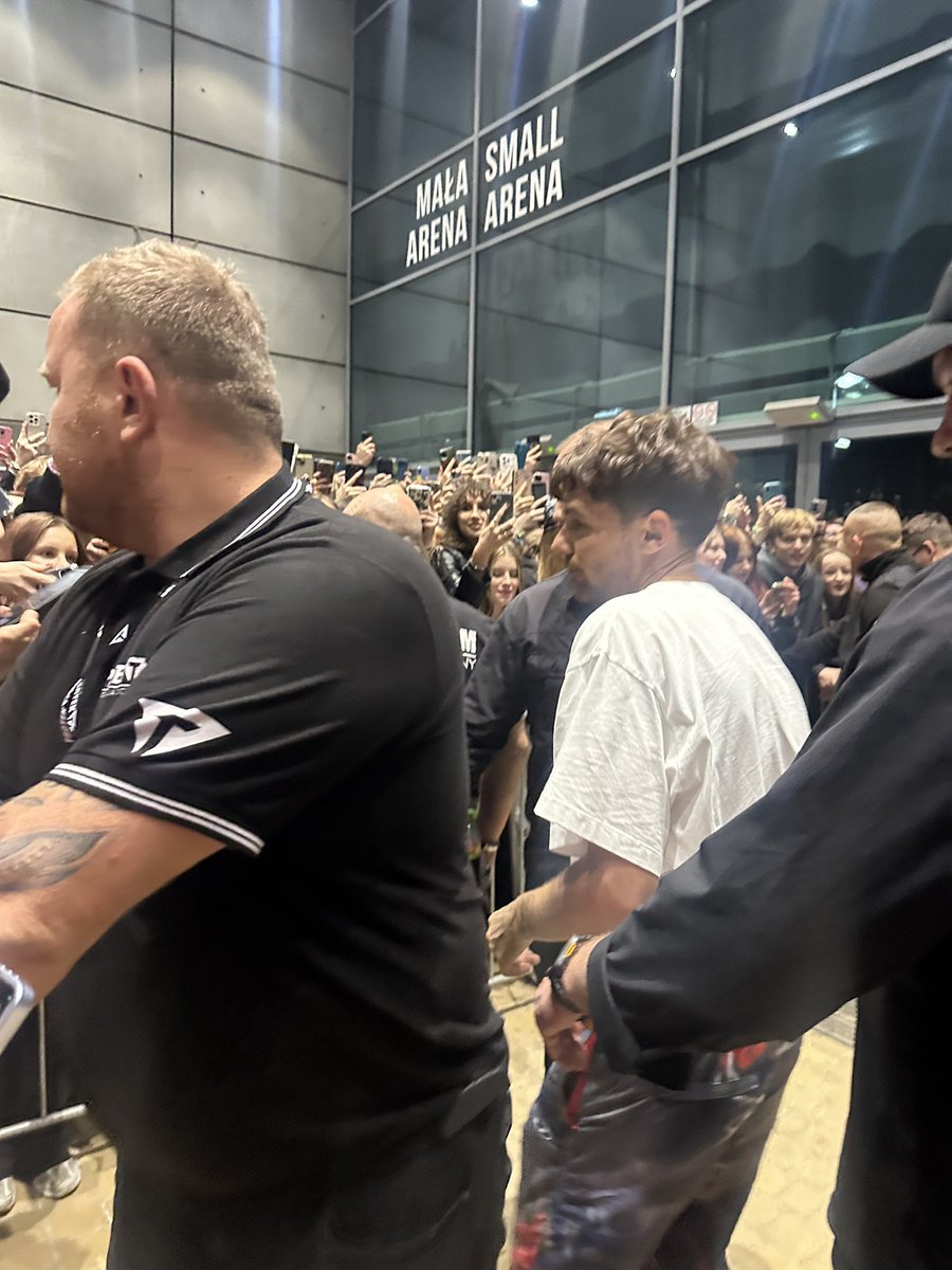 Louis Tomlinson Argentina 🇦🇷 tweet media