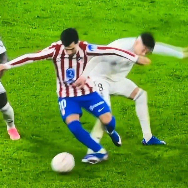 ¿Está robando el Barça? #BarçaGate tweet media