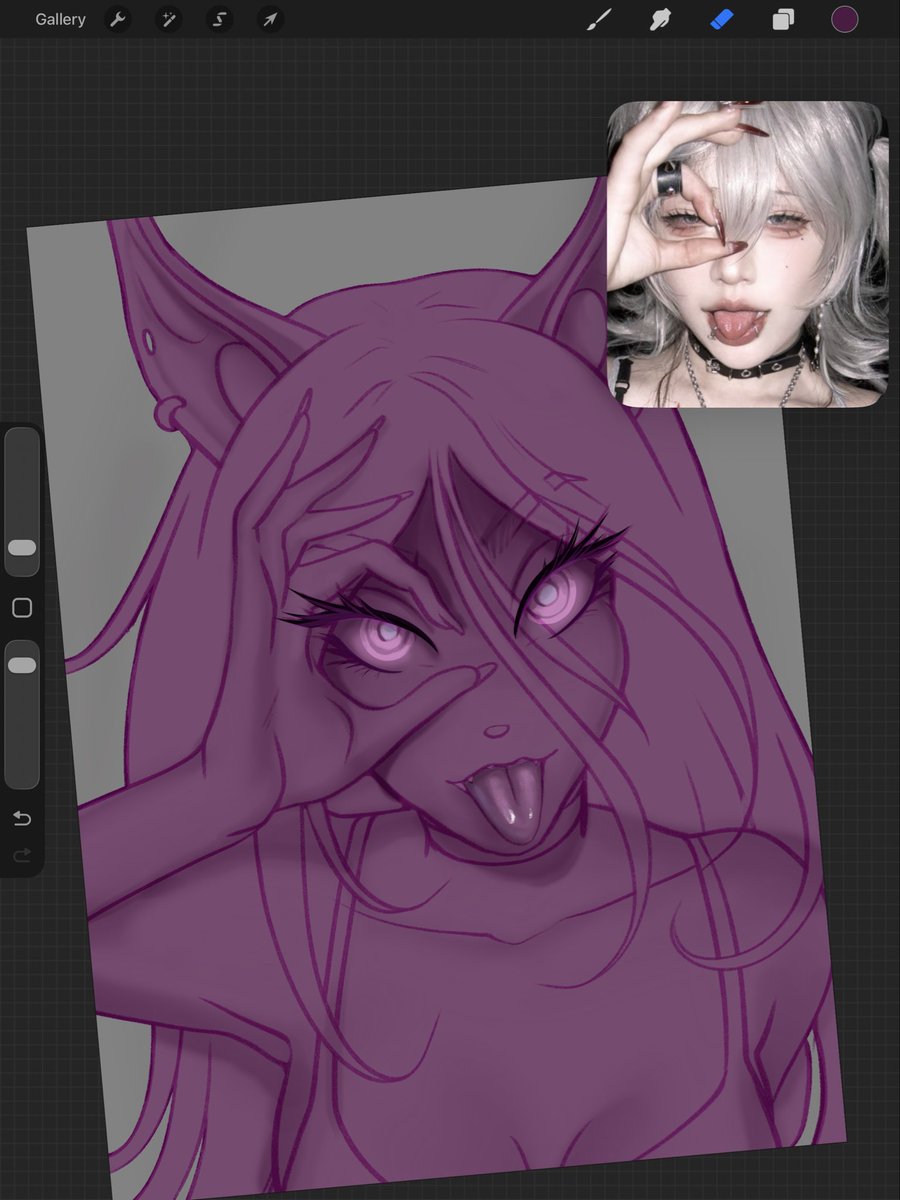 Trying something new 👀✏️💕
#digitalart #procreate