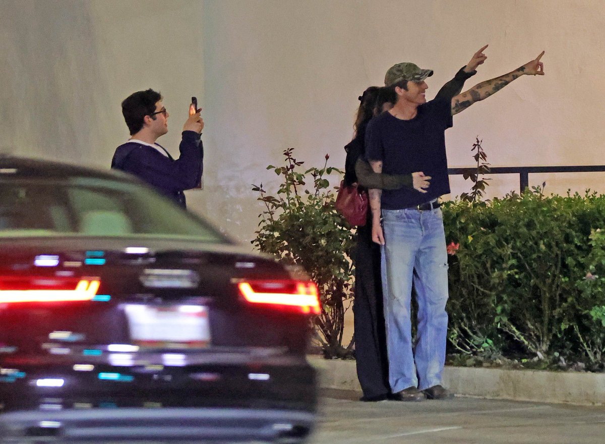 dakota johnson gifs tweet media