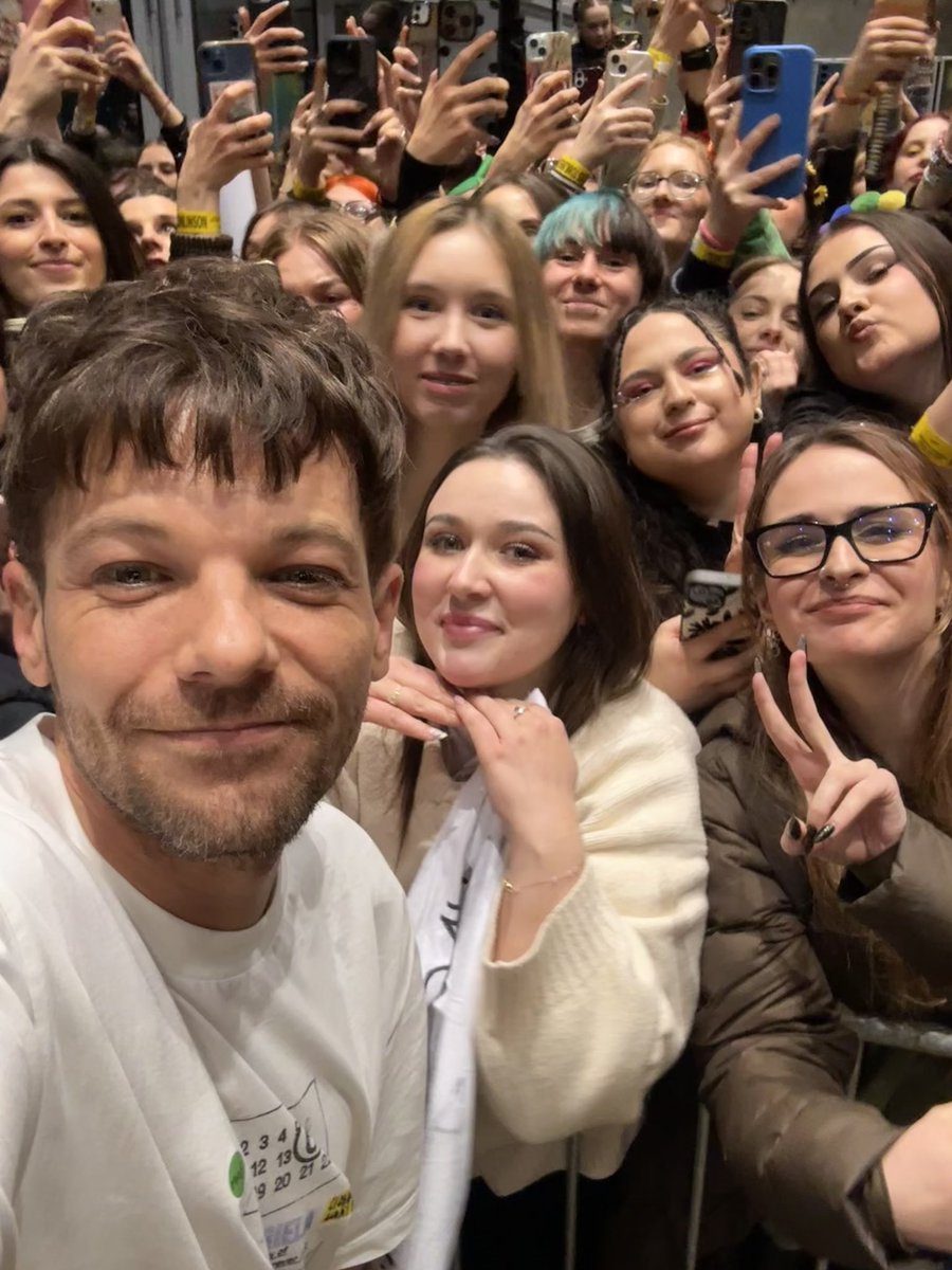 Louis Tomlinson Argentina 🇦🇷 tweet media