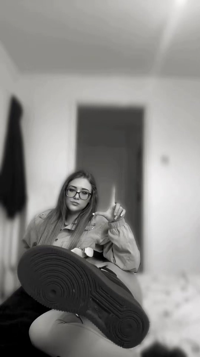 GoddessLouux 💋 tweet media