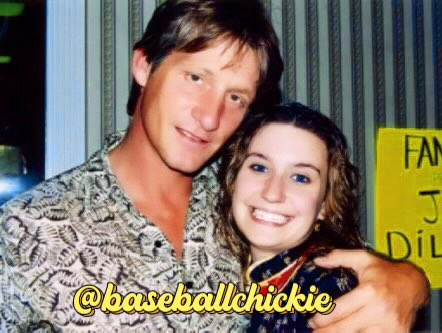 *Baseball Chickie!* tweet media