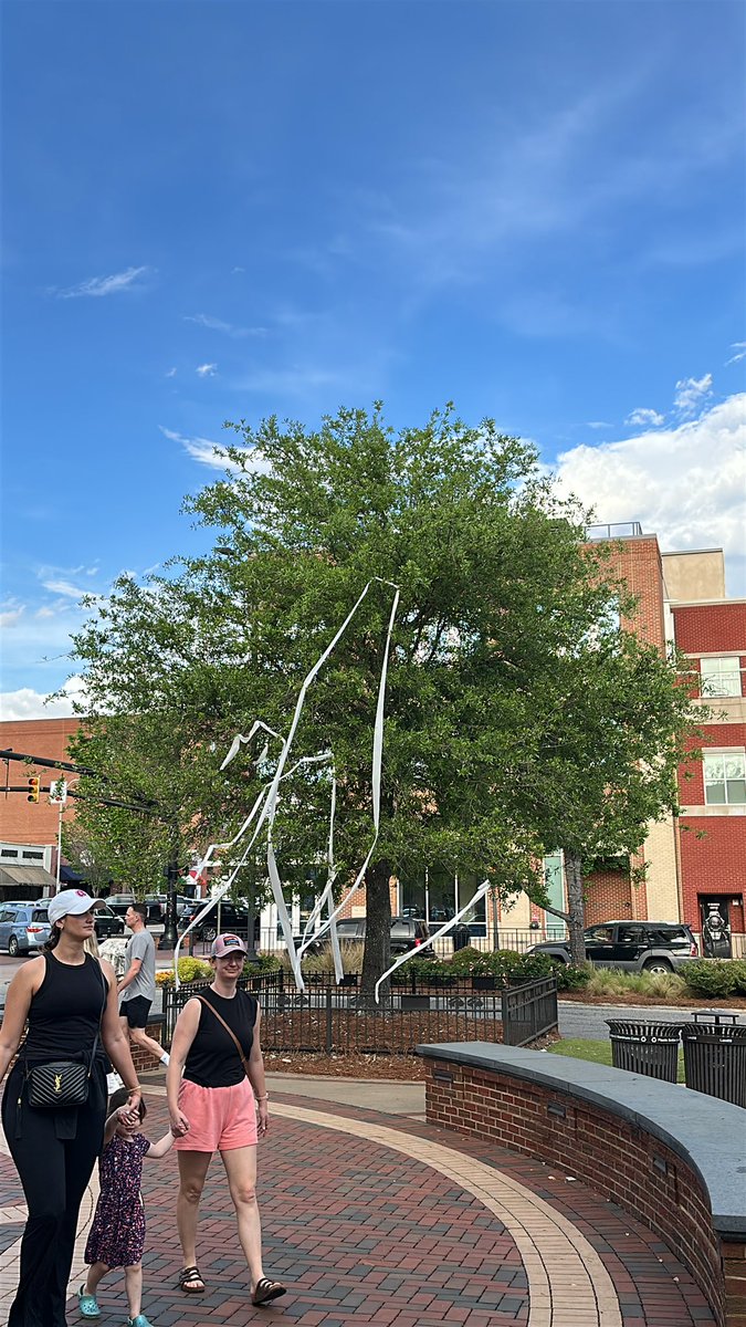 Walt 🦚 tweet media