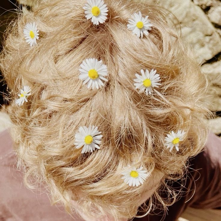 ℳuriel.ೃ࿐ tweet media