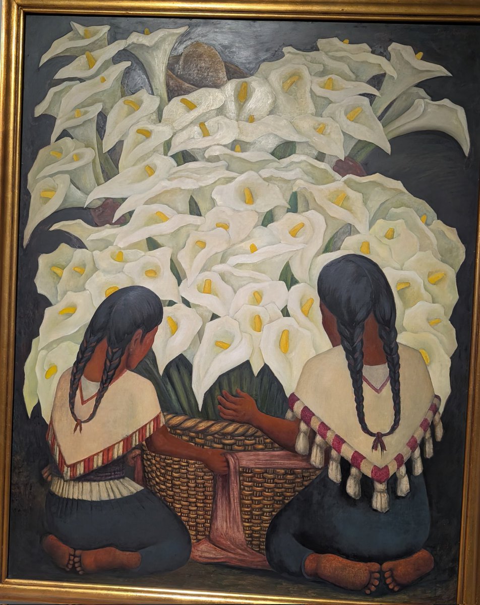 MoisesESaba's tweet photo. Excelente exposición de Gelman Santander Frida Kalo y Diego Rivera y foto de Mario Moreno Cantinflas y Kurt Reynolds. https://t.co/GnnxZRtpCY