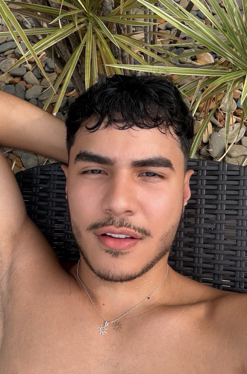 xdnniel's tweet photo. 🌞 https://t.co/yq4Nq8nK7o