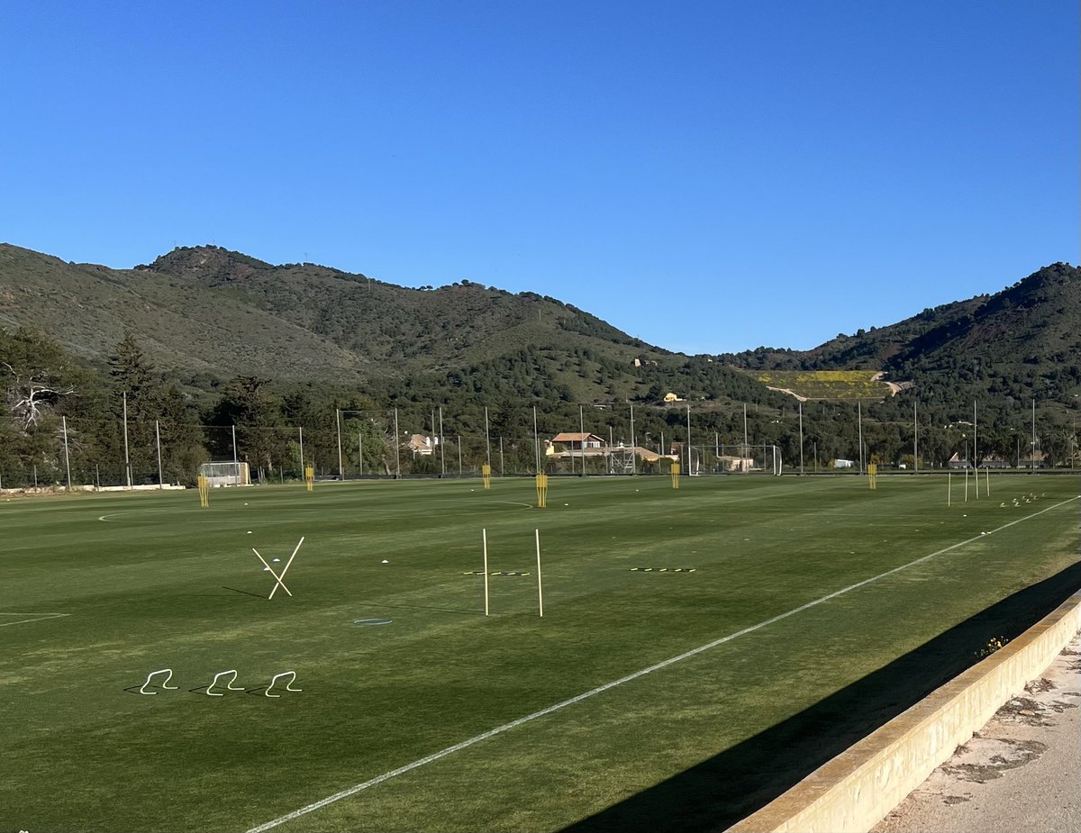 Felipeponcmo's tweet photo. @FCCartagena_efs 2026

Trabajando desde el análisis en remoto, pero con la oportunidad de vivirlo también desde dentro.

Jornada 31.
Juventud Torremolinos 0–1 FC Cartagena.

⚪️⚫️⚽️Efesé https://t.co/xcuXja6bMD