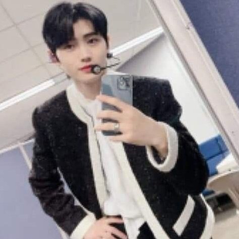 𝓒hou 𝓒hou ★ 𝗘𝗡𝗚𝗘𝗡𝗘 do cão . tweet media