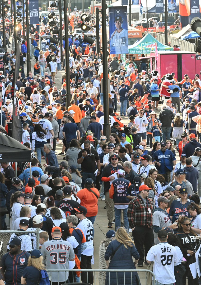 Daniel Mears tweet media