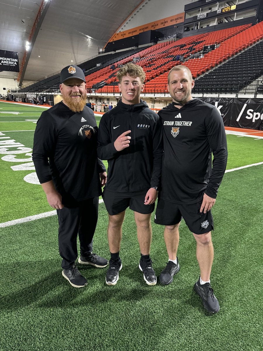 Drake Petersen tweet media