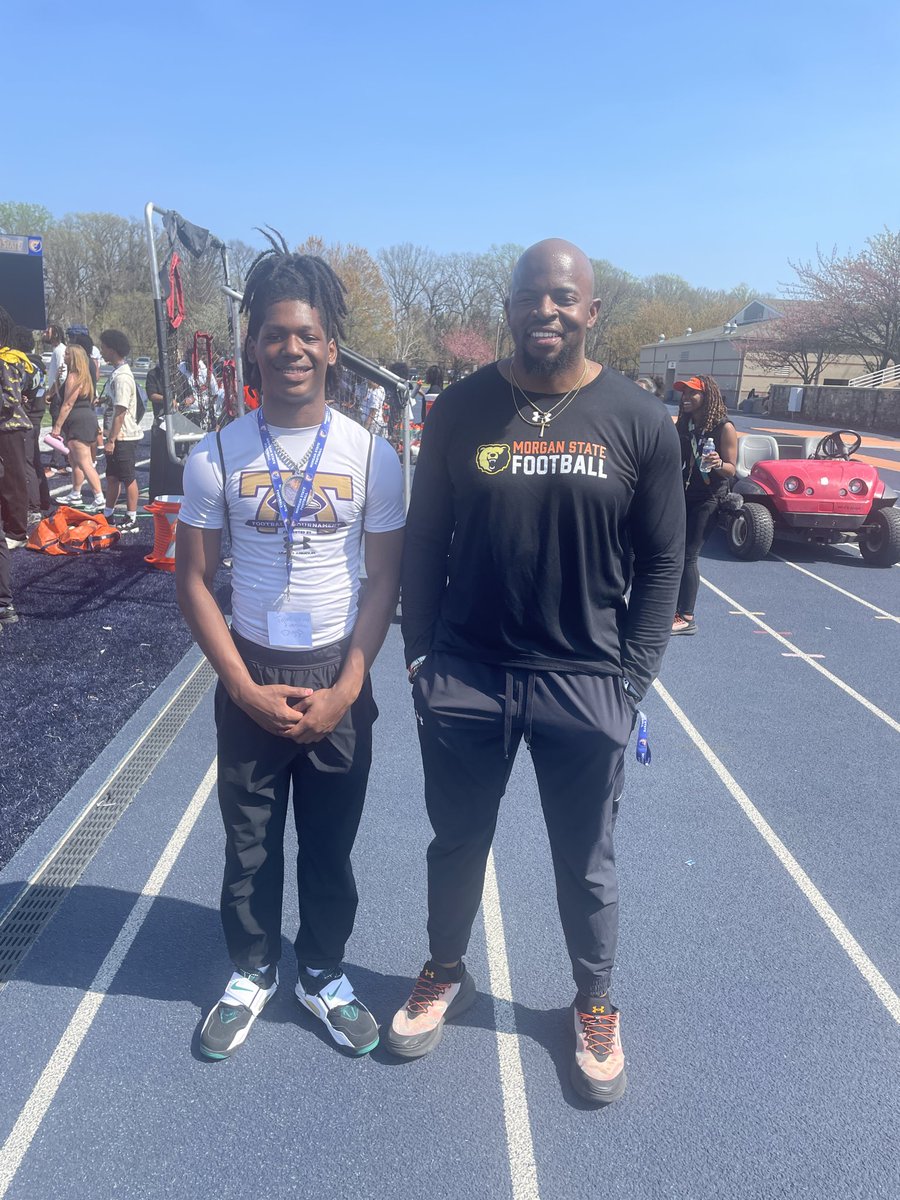 TheTylerDiggs's tweet image. Had an awesome time at Morgan State Football Junior Day today! 🔥
Loved watching the team practice and got to chat with the coaches — really enjoyed getting to know them. Great energy and vibe all around. #MorganState #HBCU #JuniorDay
@JefferiesCraig @CoachOSmith