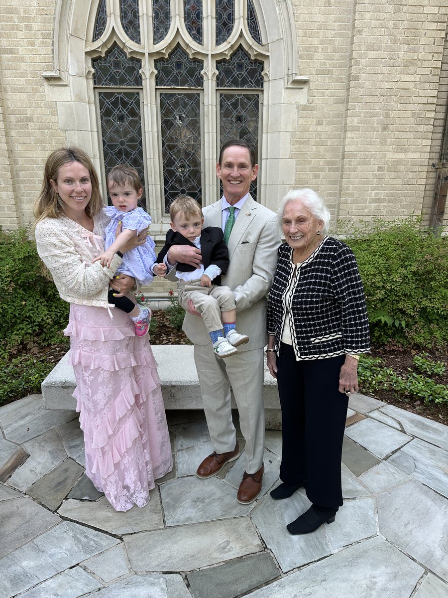 Clay Lewis Jenkins tweet media