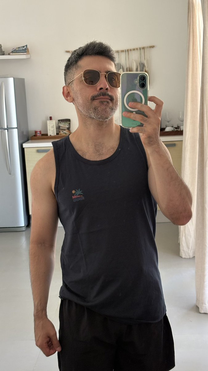 Daniel Chacón tweet media