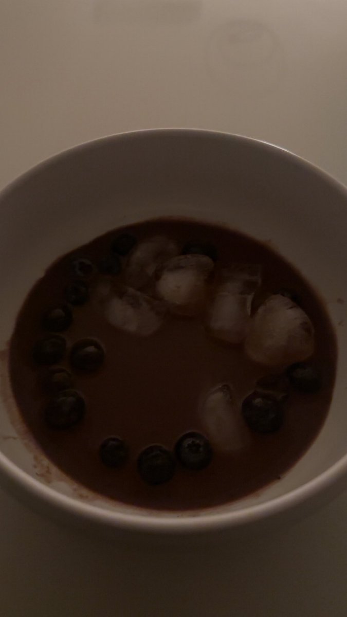 semebf's tweet image. STRUGGLE MEALS #YUP