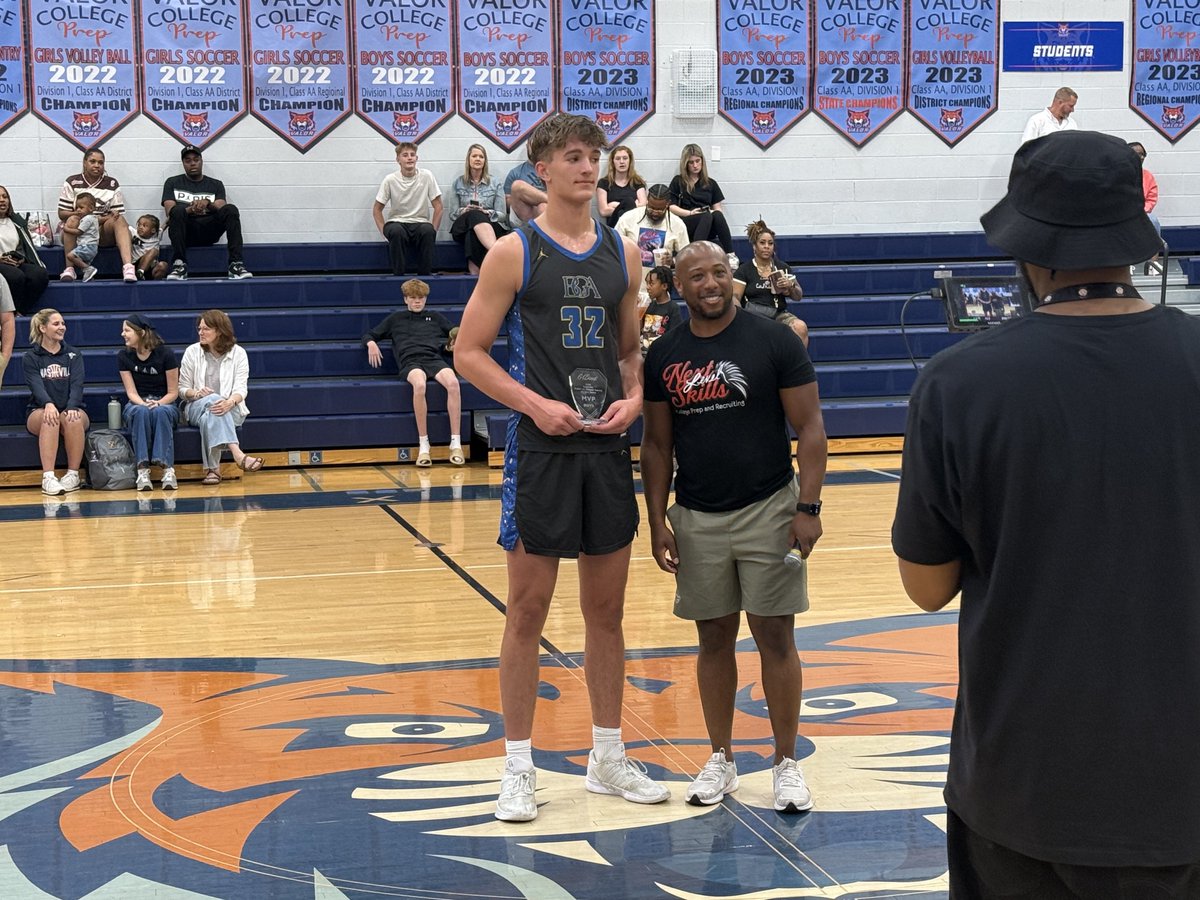 Swiftvoice24's tweet photo. Nashville All-Star Game, 
Final Score: Private 106
                        Public 95
MVP @lawson_lee16 22pts 9reb BGA
Dunk Contest winner: @JaidenPugh2026 Hillsboro
3pt contest winner: Kaylen Kenney
Ezell-Harding https://t.co/V81tdVJlzp